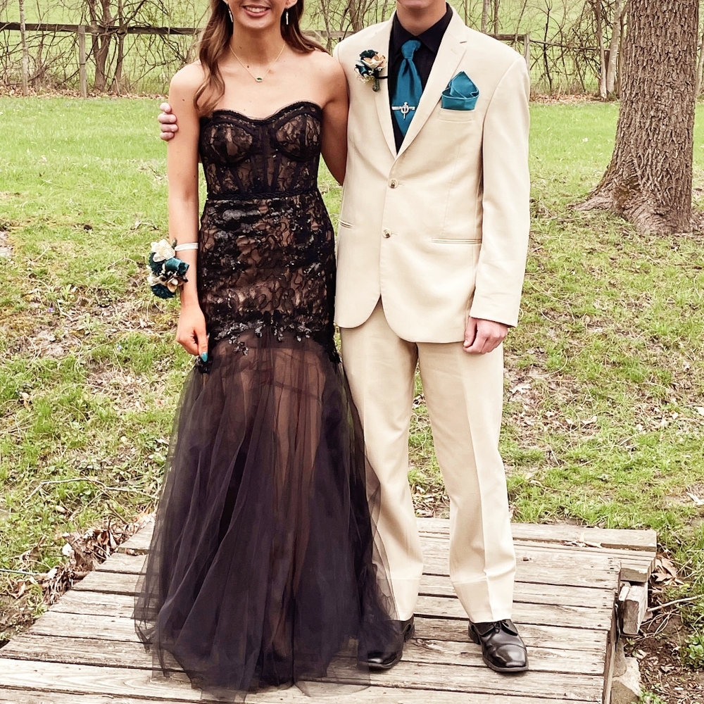 David's Bridal Black Dress Size 2 STYLE# WBM3095